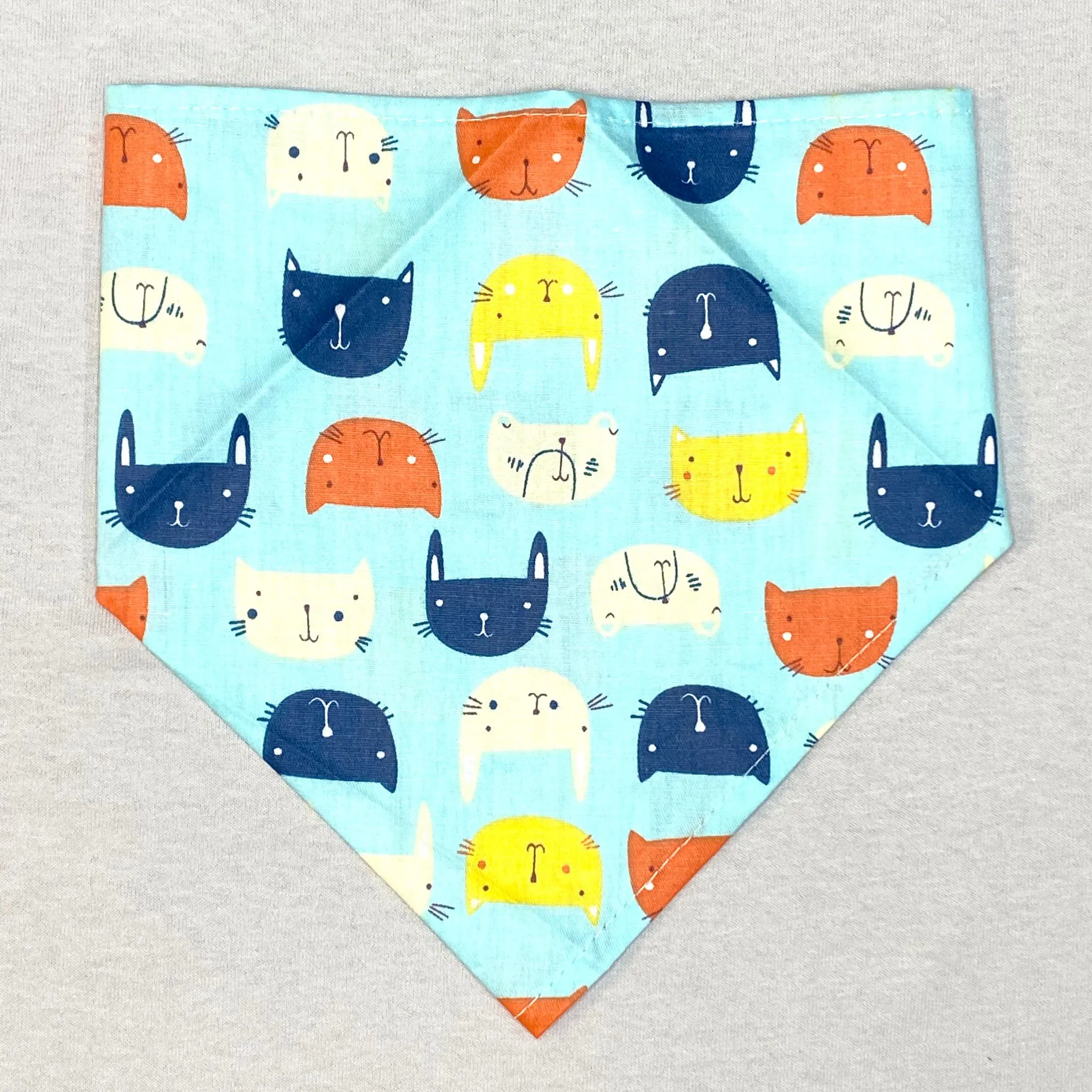 12x24 Doggie Bandana - Cats