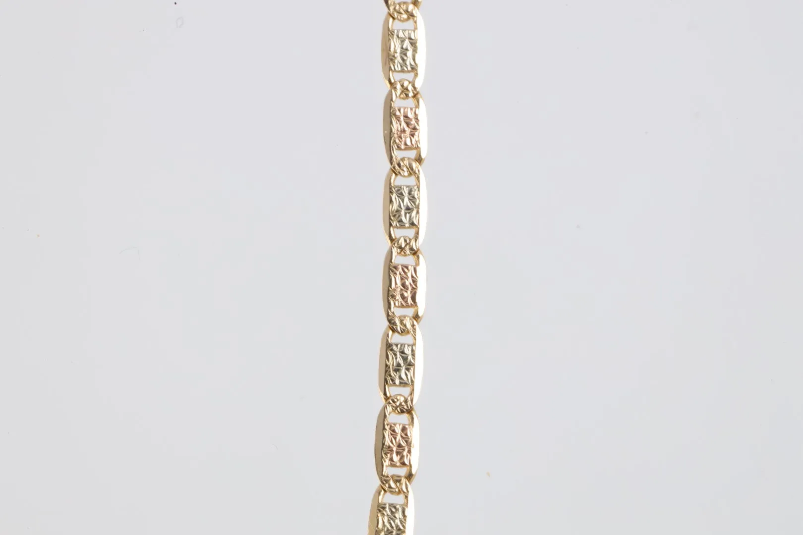 16" 14k Tri-Tone Gold Flat Link Chain (3.54g.)