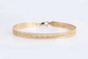 7" 14k Yellow Gold Etched Star Chain Bracelet (3.54g.)