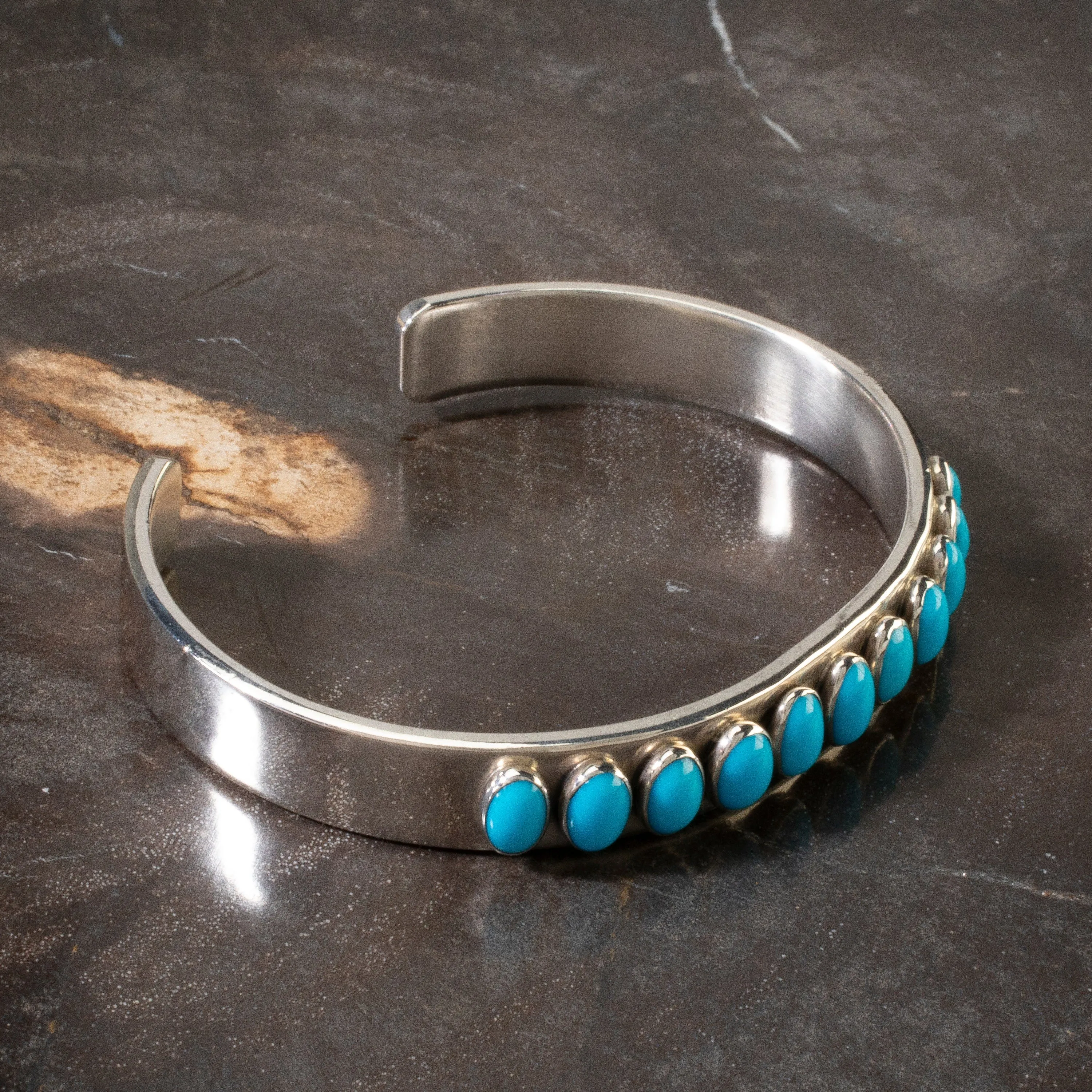 Daniel Mike Sleeping Beauty Turquoise Navajo USA Native American Made 925 Sterling Silver Cuff