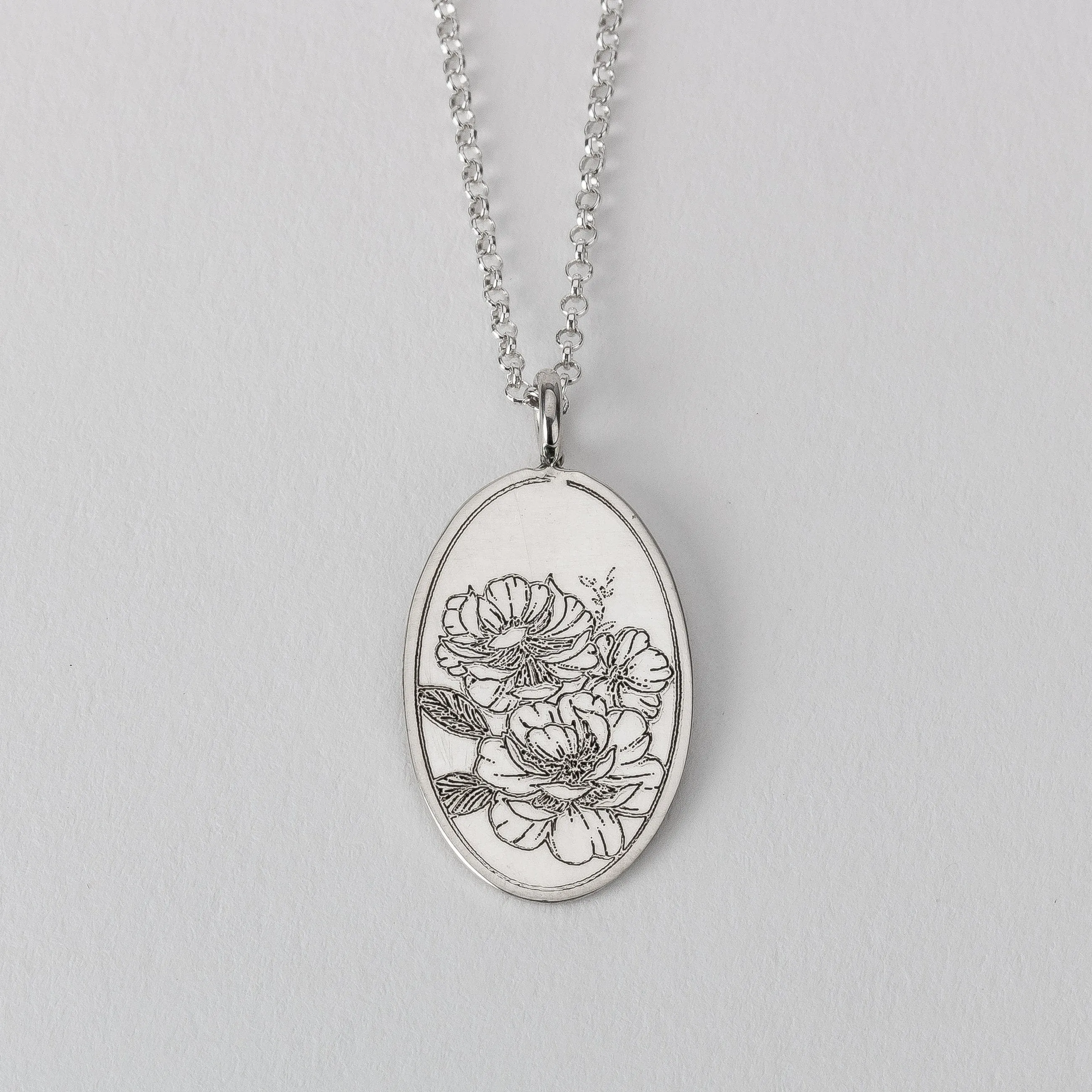 Engraved Peony Flower Pendant Necklace