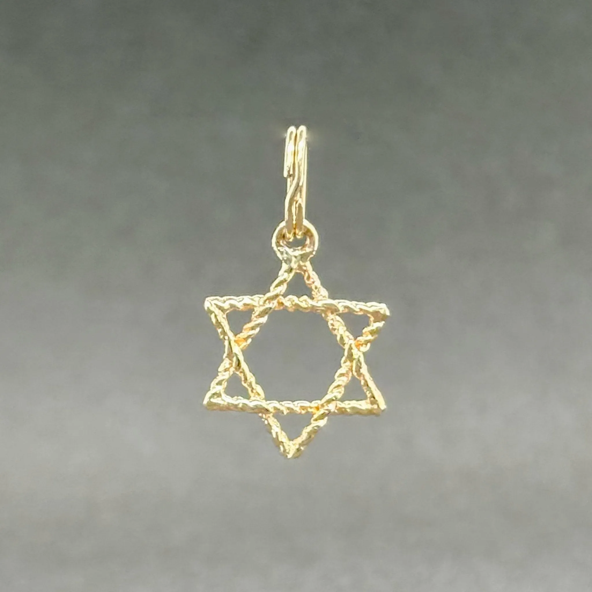 Estate 14K Y Gold Textured Star Of David Pendant