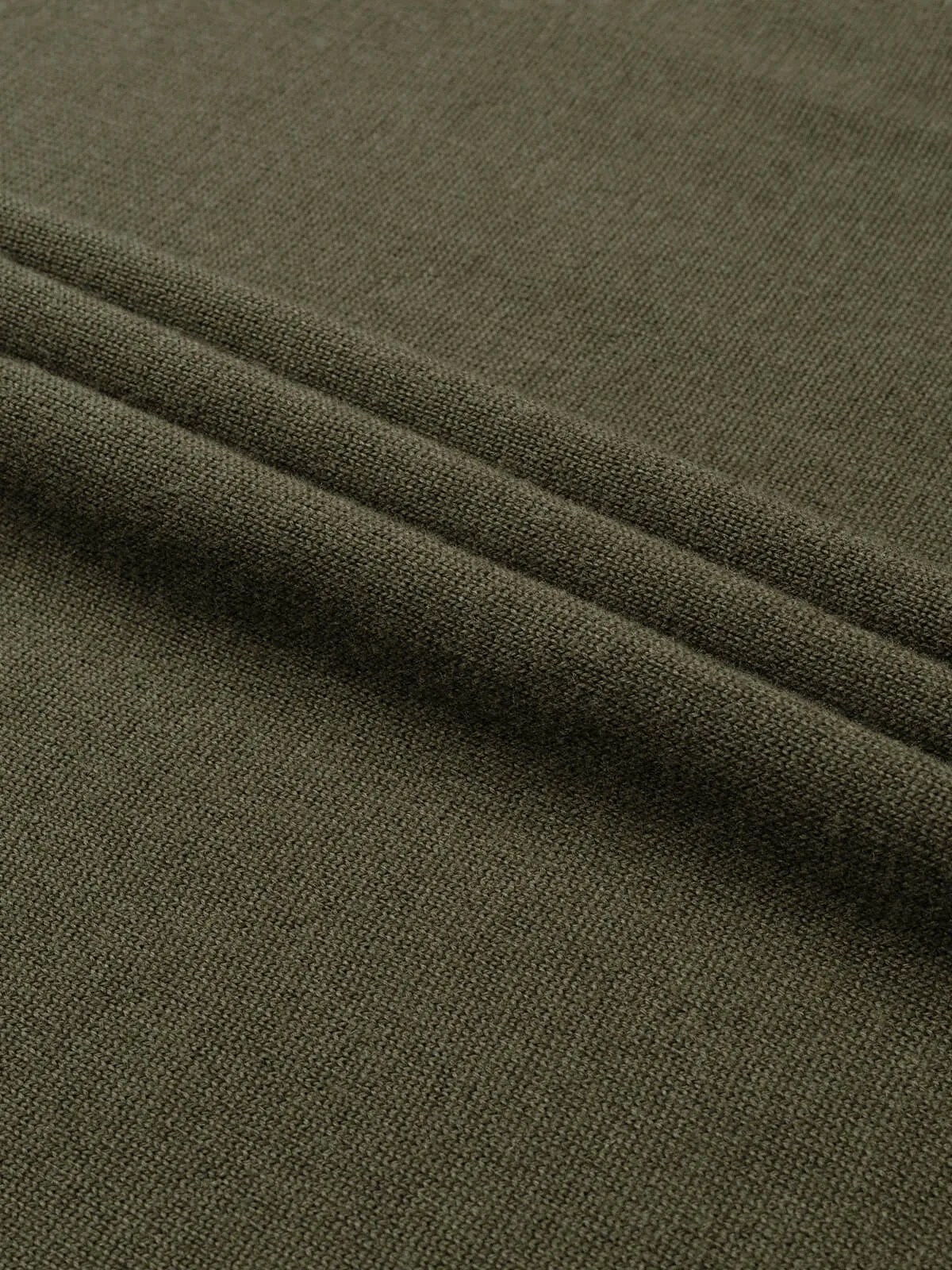 Extrafine Merino Buttonless Polo Olive