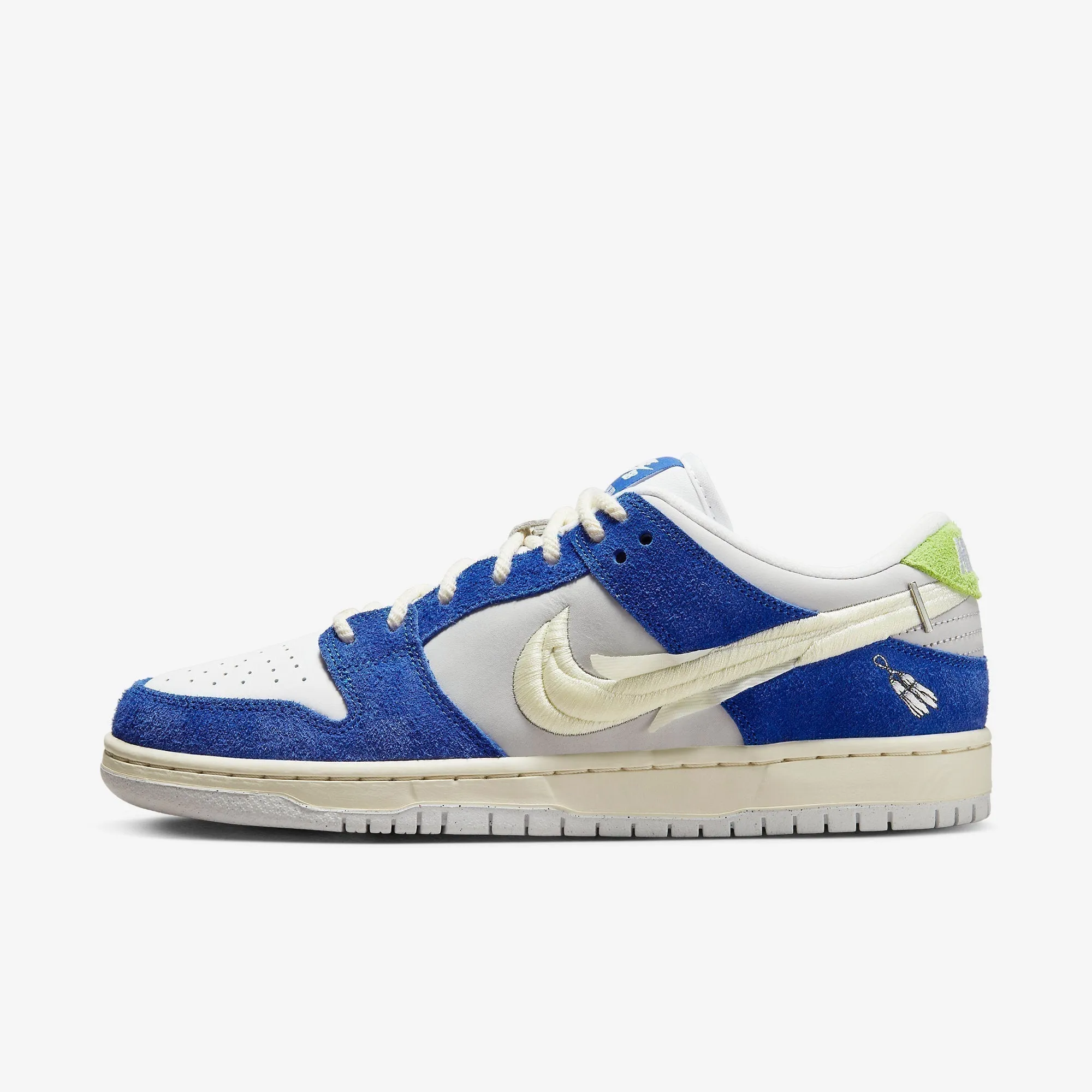 (Men's) Nike SB Dunk Low Pro QS x Fly Streetwear 'Gardenia' (2023) DQ5130-400