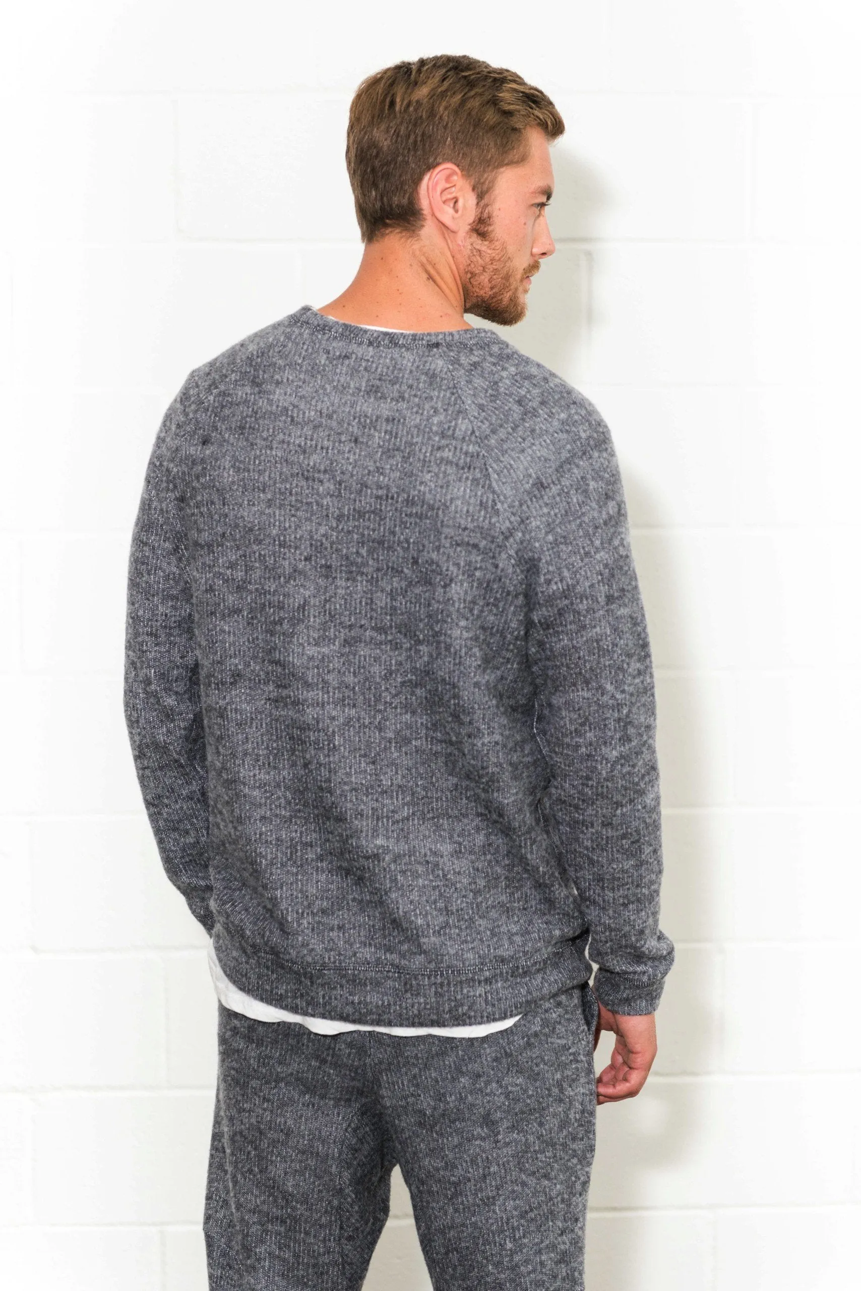 Men's Soft Knit Melange Kangaroo Pocket Pullover Sweater