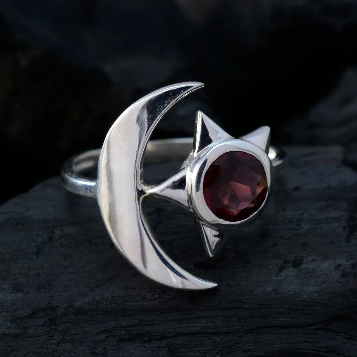 Riyo Aesthetic Gemstones Garnet Sterling Silver Ring Bullet Jewelry