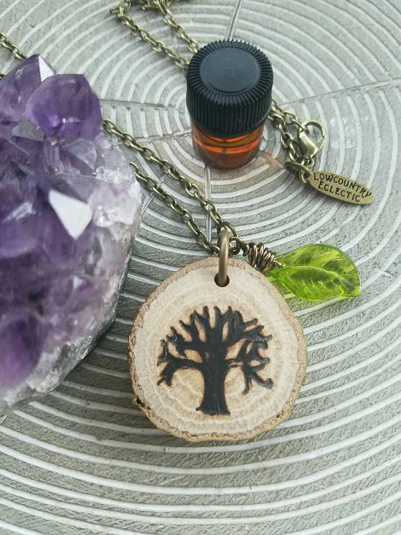 The ORIGINAL Statement Essential Oil Diffuser Necklace // Angel Oak -- FREE SHIPPING