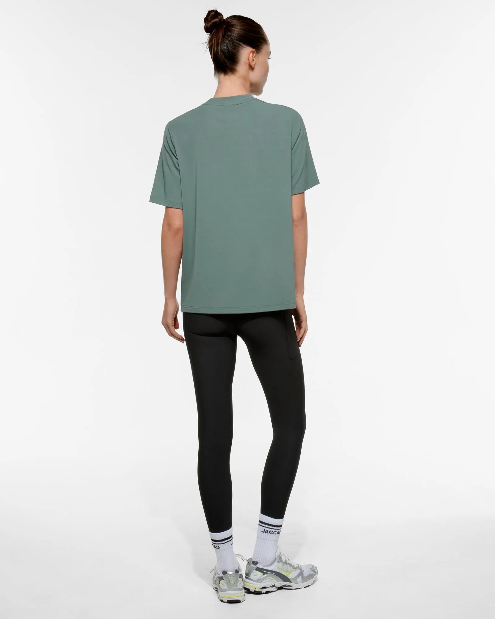 TRAVERSE BOXY MID-LAYER TEE GRANITE