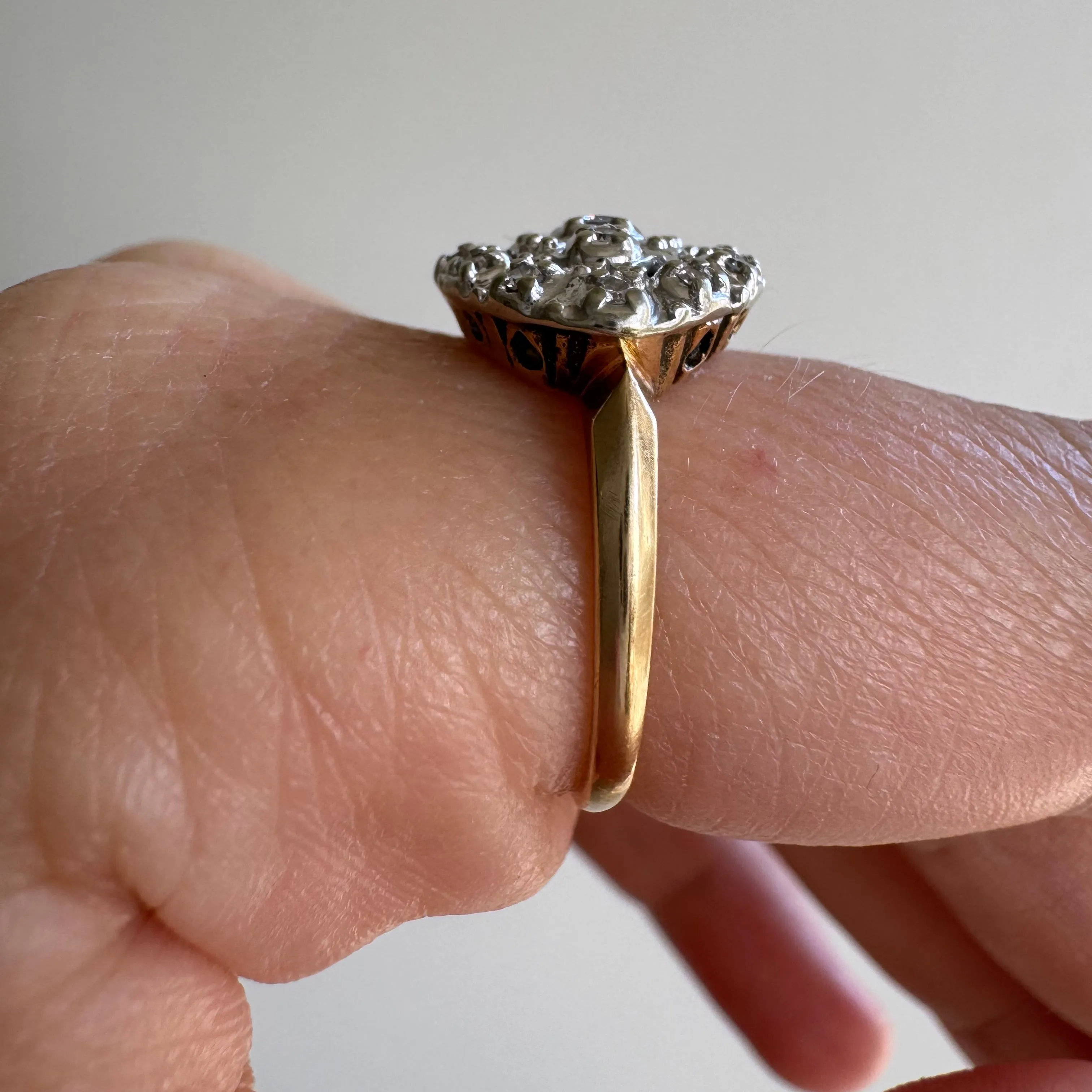 V I N T A G E // mid century eye / 14k yellow and white gold diamond cluster ring / size 6