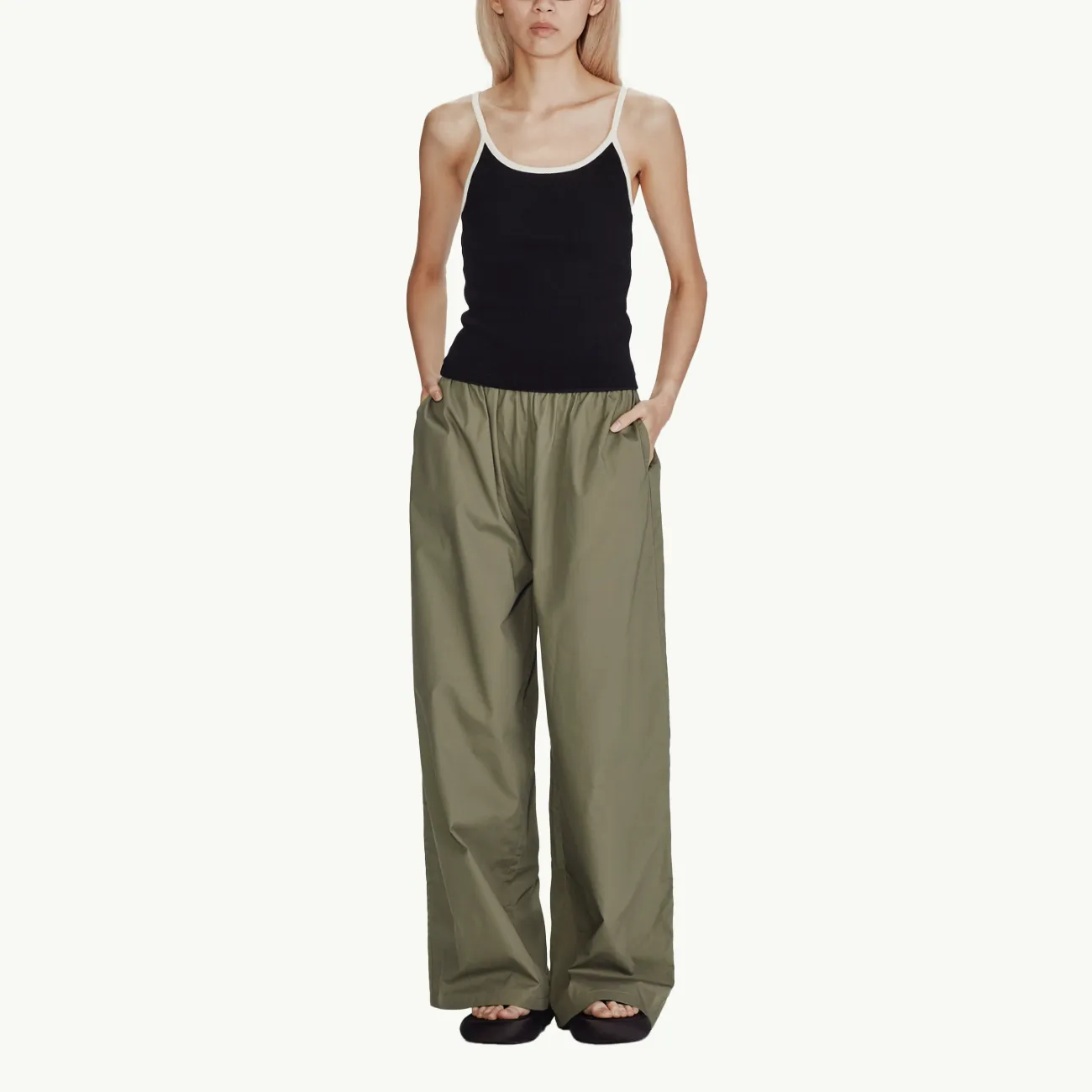 Women's Poplin Pull On Pant - Olive